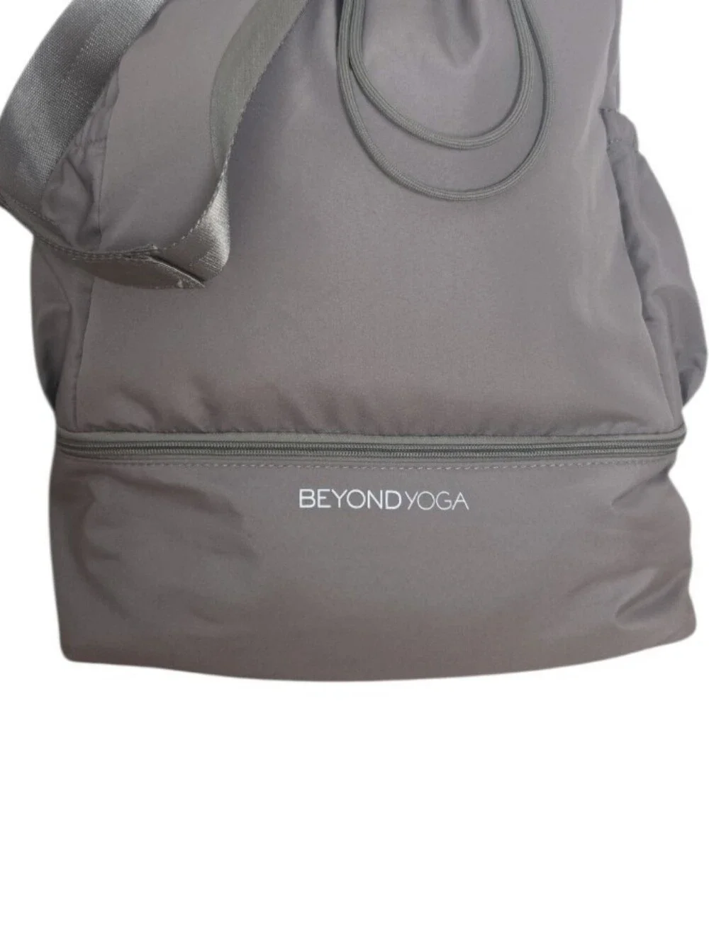 Beyond Yoga Convertible Gym Bag Backpack Tote Birch Gray Like New